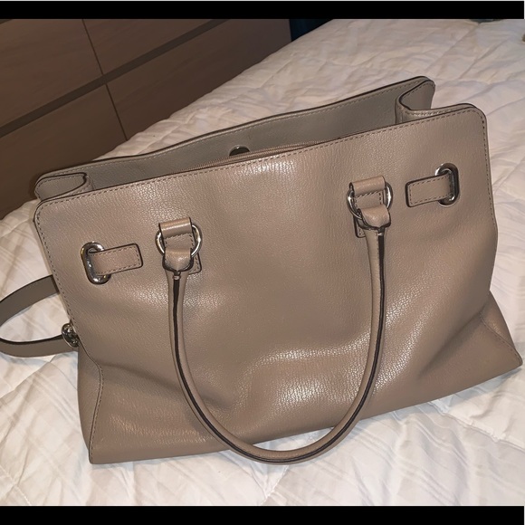 Tan Michael Kors Handbag - Picture 5 of 5